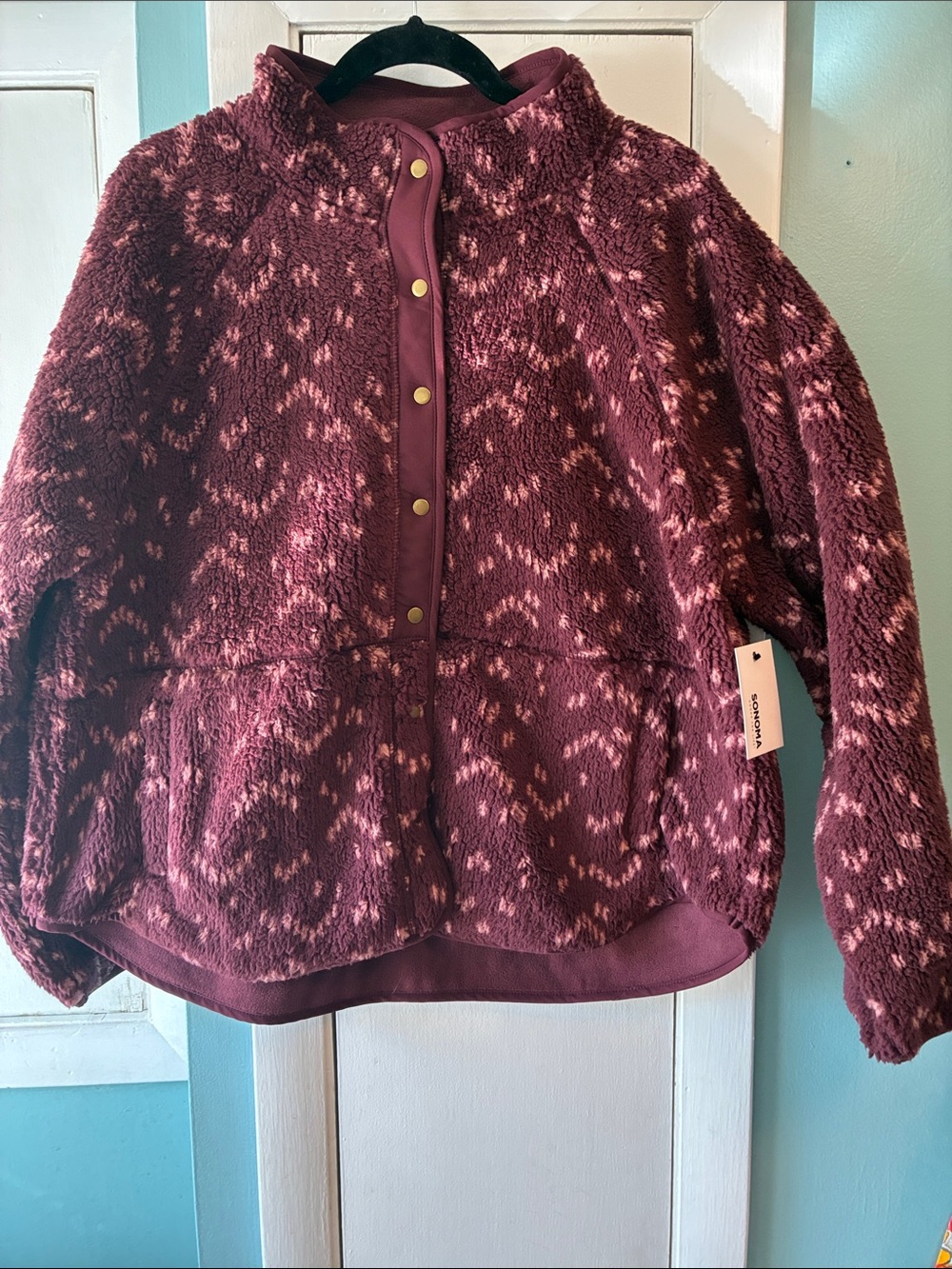 Sonoma Maroon Patterned Snap-Front Plush Women’s Fleece